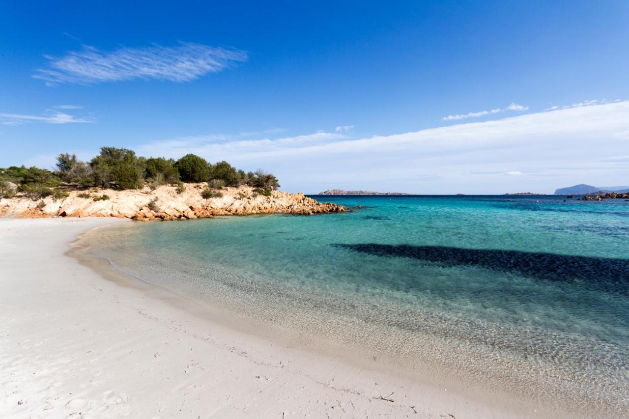 Hotel Luci Di La Muntagna Porto Cervo Exterior photo