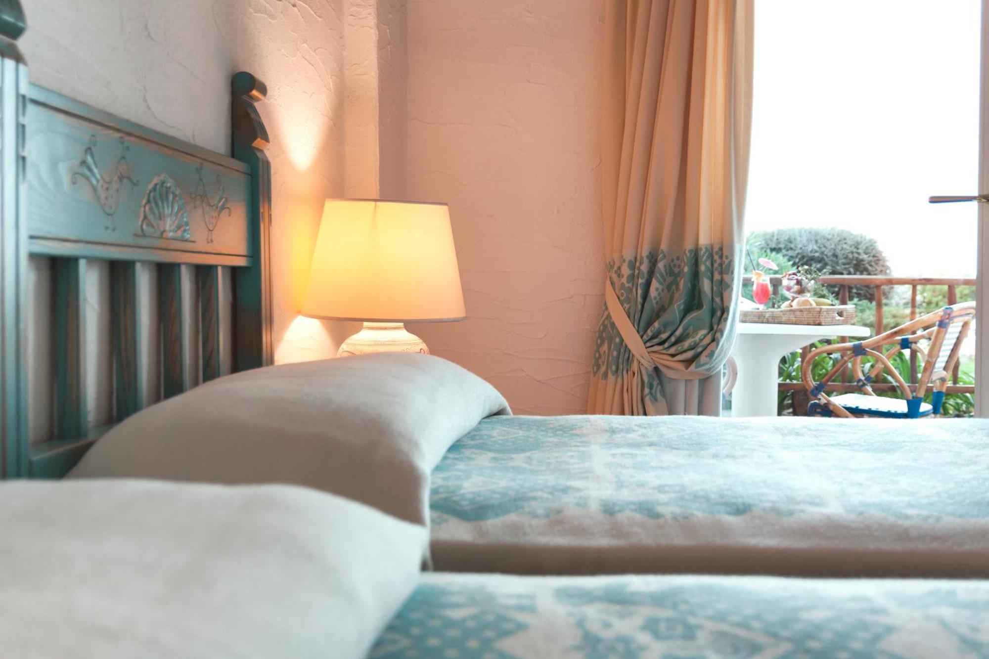 Hotel Luci Di La Muntagna Porto Cervo Room photo