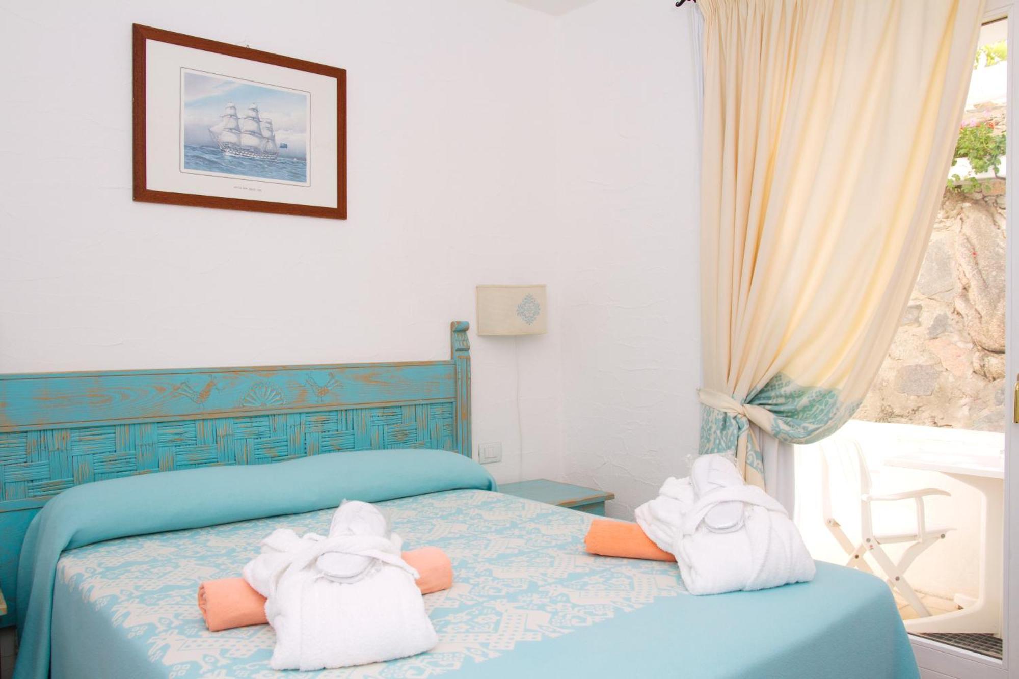 Hotel Luci Di La Muntagna Porto Cervo Room photo
